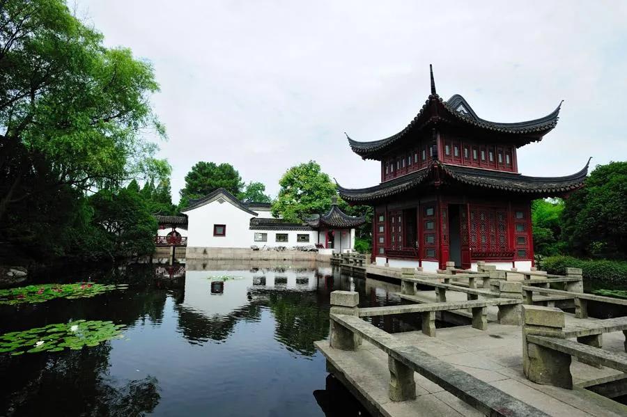 上海大观园同样受主题公园大开发影响