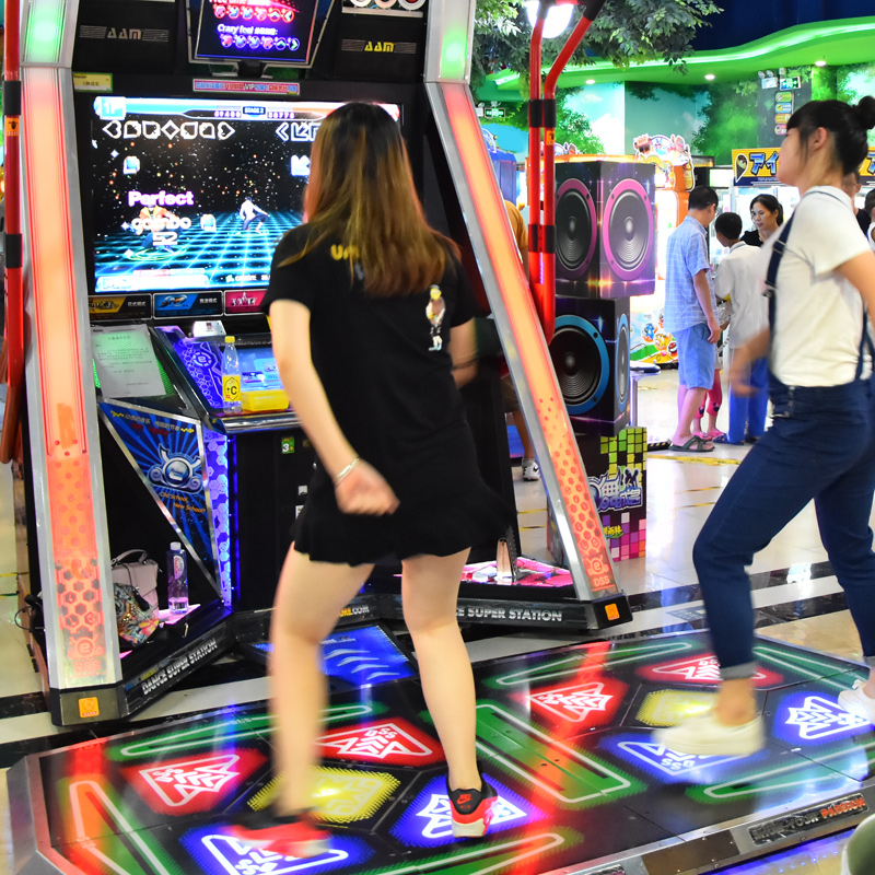 史可威跳舞机游戏厅电玩城大型e舞成名游戏机投币体感手舞足蹈3D