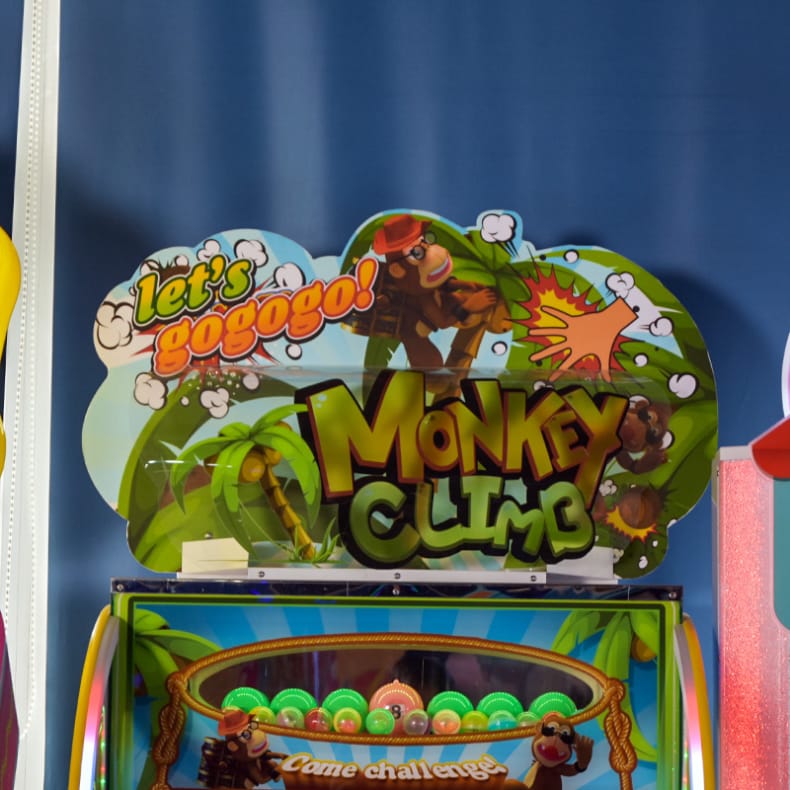 猴子爬树大型游戏机儿童投币趣味推球彩票机电玩城娱乐设备